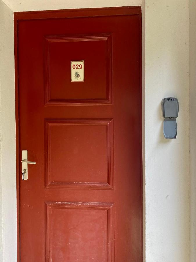 Appartement En Residence Pierre Et Vacance Au Golf Biscarrosse Luaran gambar