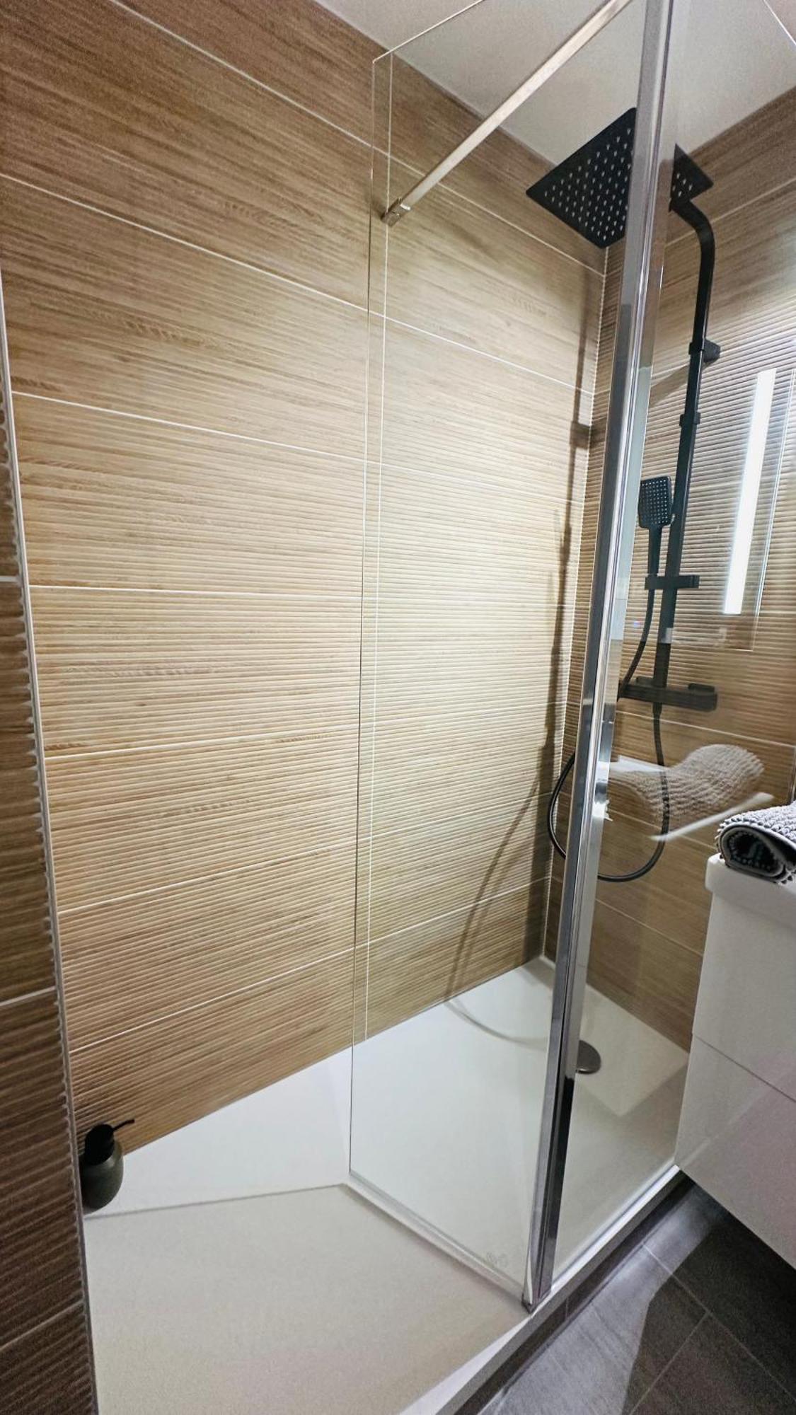 Appartement En Residence Pierre Et Vacance Au Golf Biscarrosse Luaran gambar