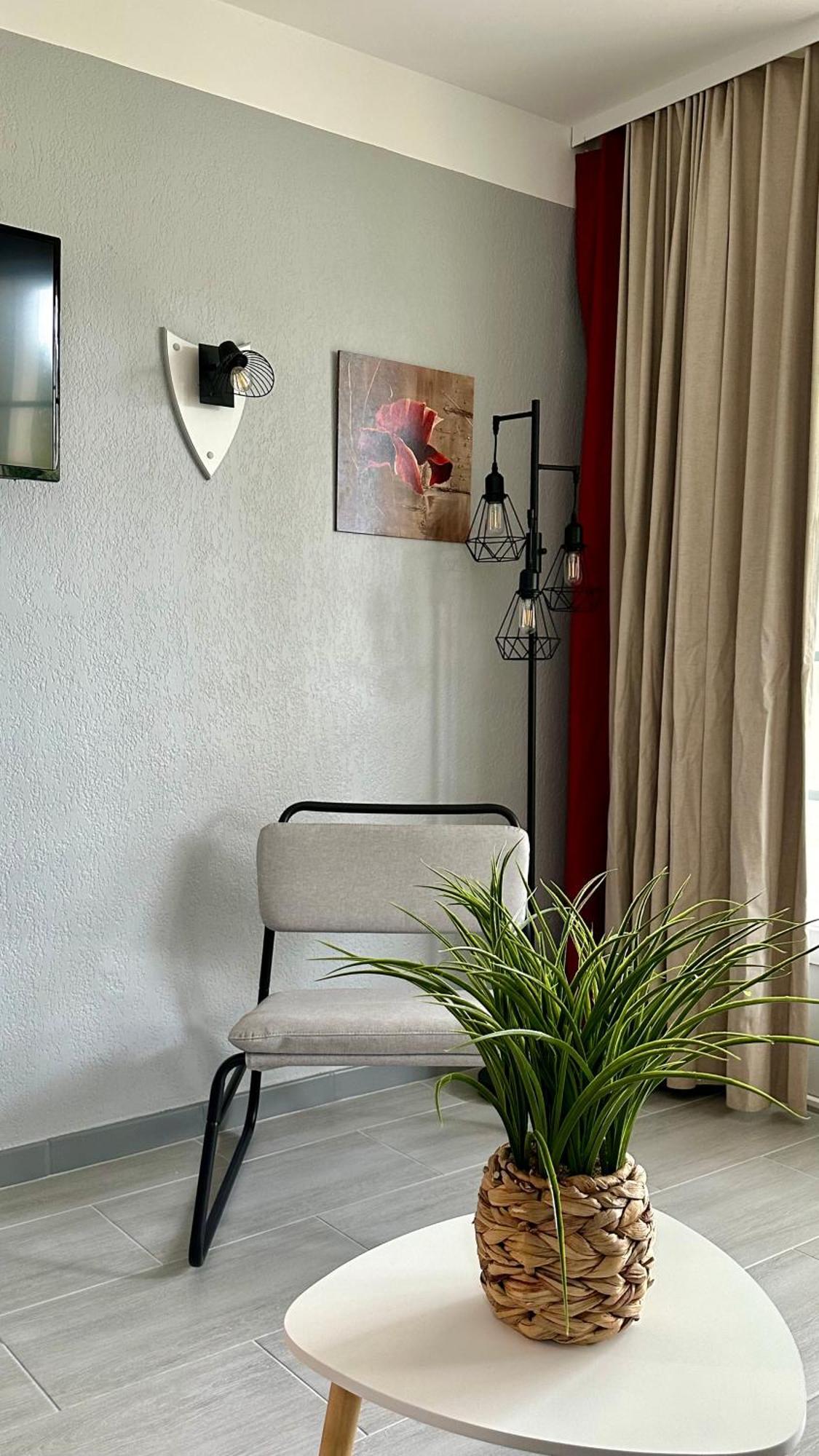 Appartement En Residence Pierre Et Vacance Au Golf Biscarrosse Luaran gambar